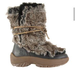 ULU Nuna Boot